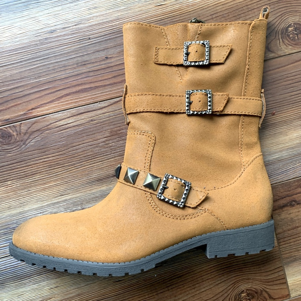 Libby Edelman Mid Calf Round Toe Neutral Tan Leat… - image 1